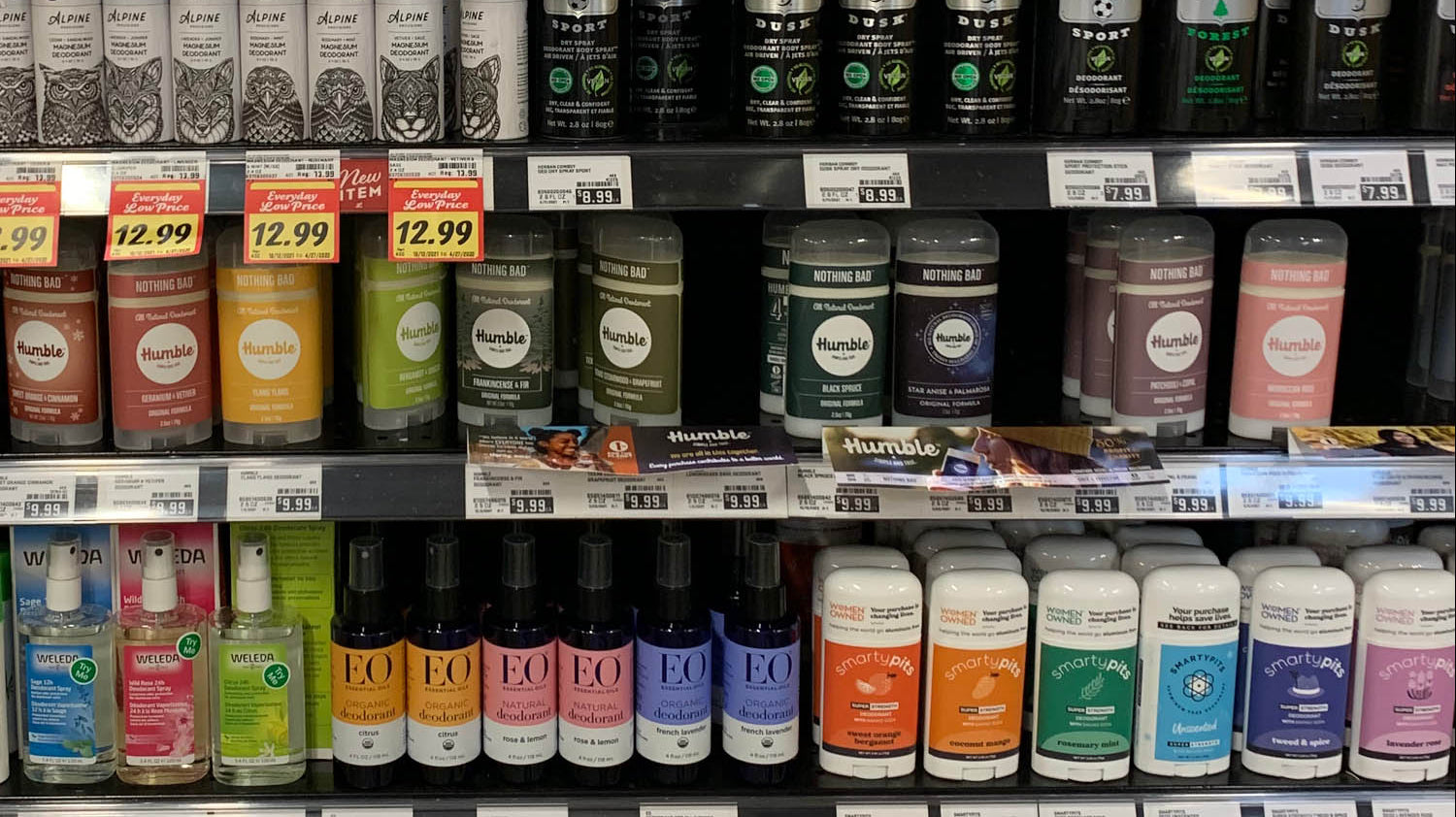 What’s the Difference Between Antiperspirant and Deodorant?