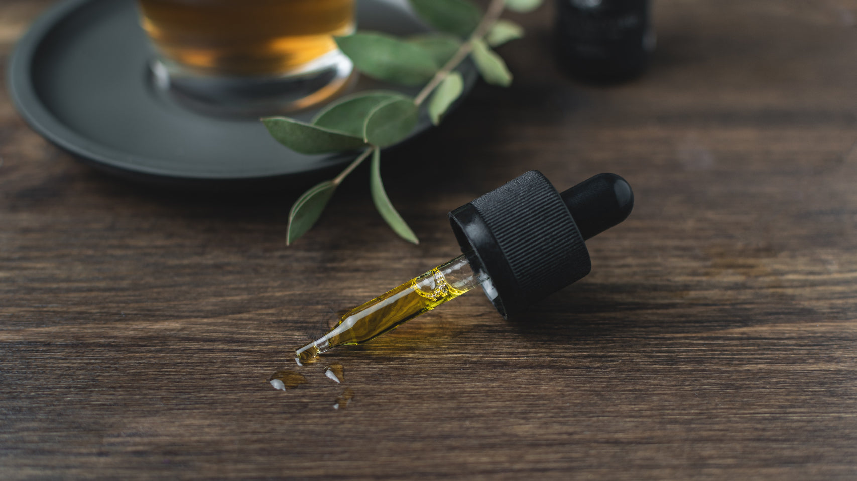 The Ultimate Essential Oils Guide